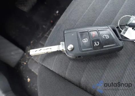 2024 Volkswagen Jetta S z USA, uszkodzony, nr VIN 3VW5M7BU1RM054806